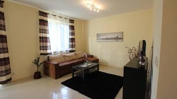 Фото номера Апартаменты с 1 спальней (для 4 взрослых) Апартаменты Apartamenty Czerwony Dworek г. Мыслаковице 3